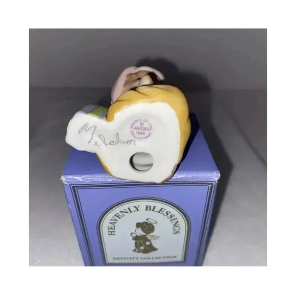 Vintage AVON Heavenly Blessings‎ Nativity collection 1986 Three Wiseman With Box - Picture 13 of 13